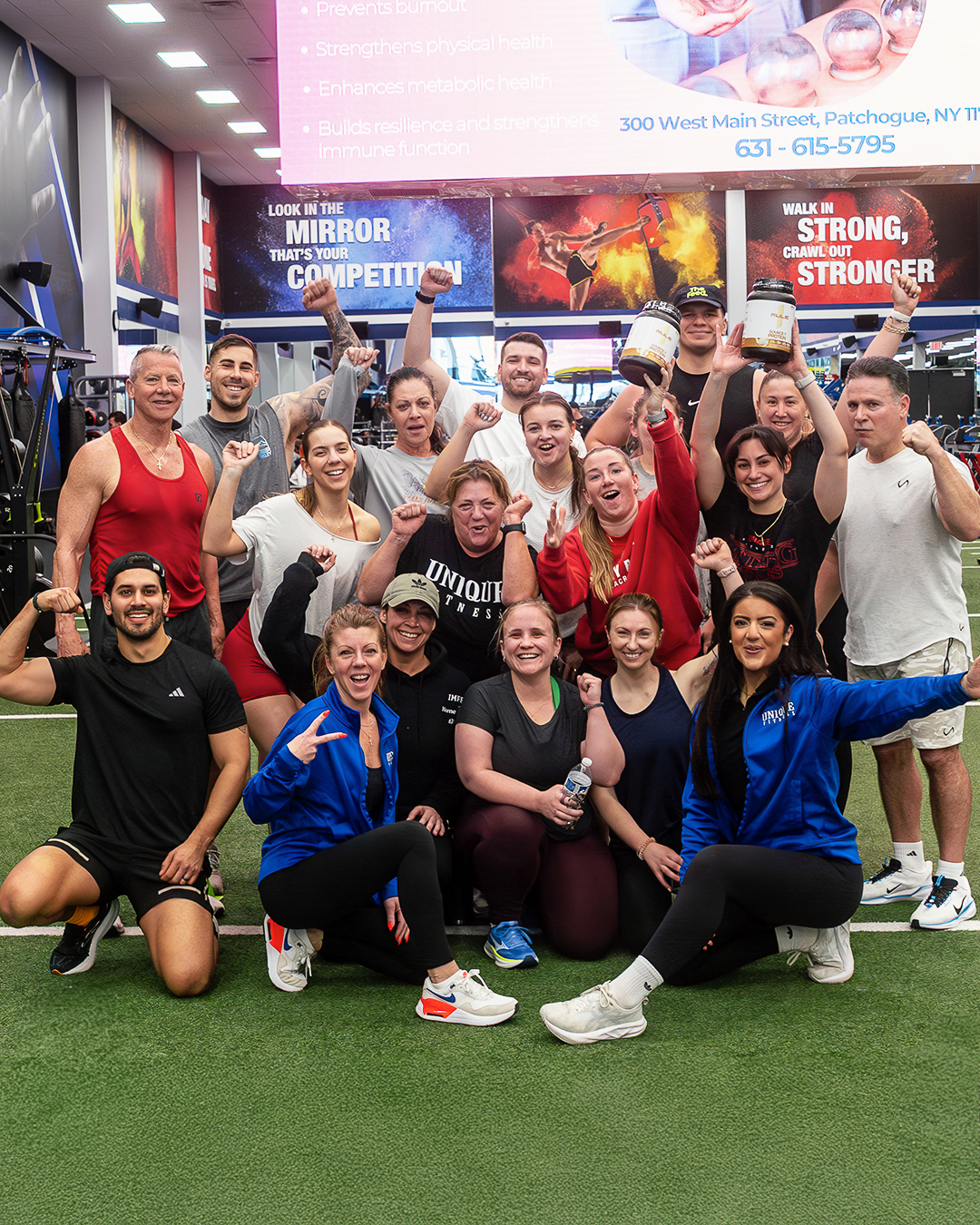Members training at Unique Fitness